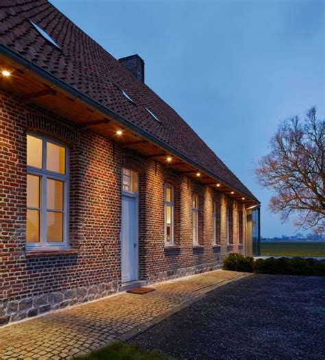 Pin van aurelie op Éclairage | Buitenkant huis, Boerderij verlichting ...