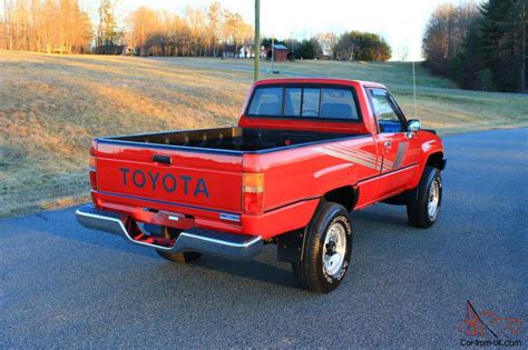 87 Toyota 4x4 Pickup22rac Free Shippingtime Capsulehilux