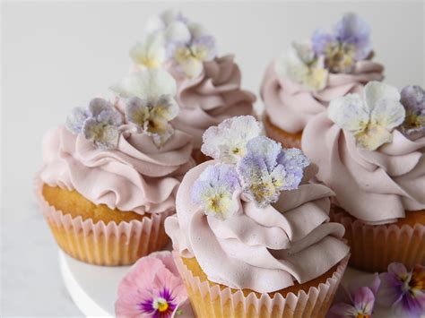 Expanding Violet: Sixteen92’s Signals to Parisian Nightlife and Classic