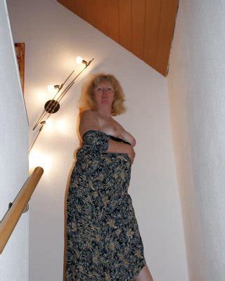 Sexy Curvy Mature Porn Pics PICTOA