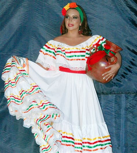 Trajes De Mexico 2