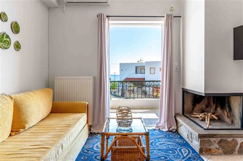 Gregory's House, Monemvasia| All About Peloponnisos