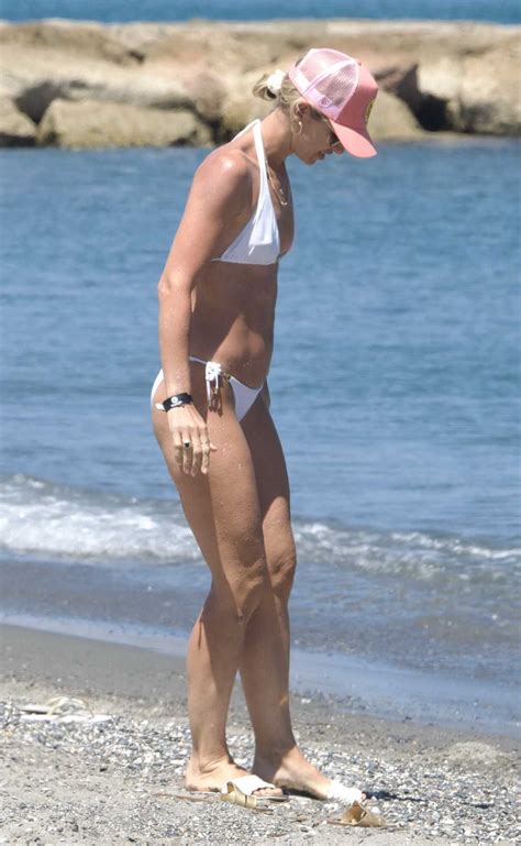 Vogue Williams In A White Bikini On The Beach In Sotogrande Lacelebs Co