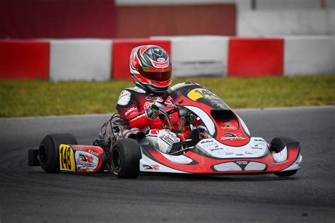 ALEX ZUCCO A CACCIA DELLA COPPA ITALIA ACI KARTING SUL CIRCUITO VALLE