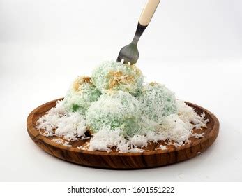 Kue Klepon Ondeonde Indonesian Traditional Cake Stock Photo 1601551222 ...