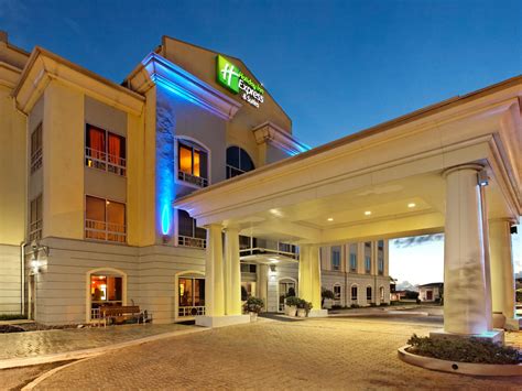 Holiday Inn Express And Suites Trincity Trinidad Airport Hotel By Ihg