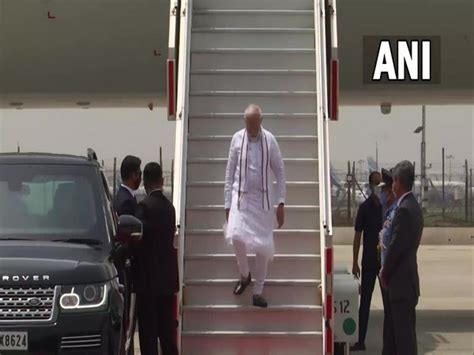 Pm Modi Arrives In New Delhi After 3 Nation European Tour