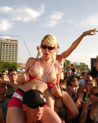 Concert Porn Pics Pictoa