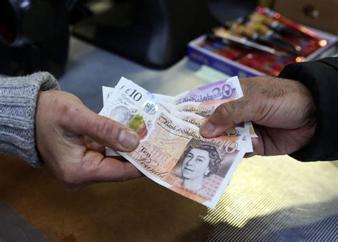 Pound Rallies Against Dollar And Euro But Uk Economy Not Out Of The