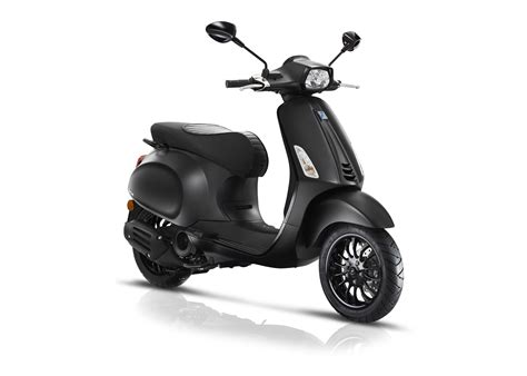 Motorrad Vergleich Vespa Primavera Vs Vespa Sprint Iget