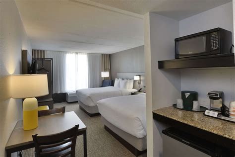 Comfort Inn Gold Coast Ocean City, Maryland, US - Reservations.com