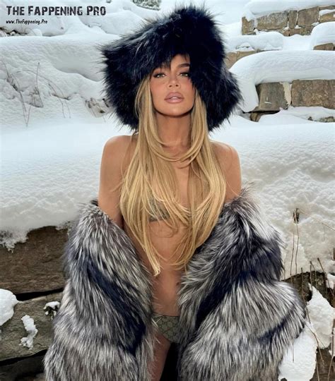 Khloe Kardashian Sexy In Bikini And Fur Photos The Fappening