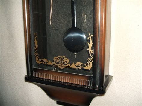 Aikosha 31 Day Chiming Wall Clock Comes With Pendulum Key And