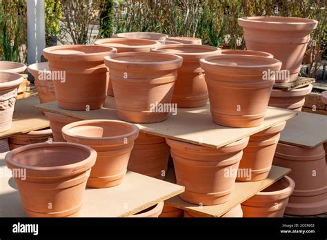 Clay Pots Hi Res Stock Photography And Images Alamy