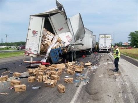 Ny Tractor Trailer Accident Lawyer Discusses How Trucks Are More Dangerous Because Of The Heavy