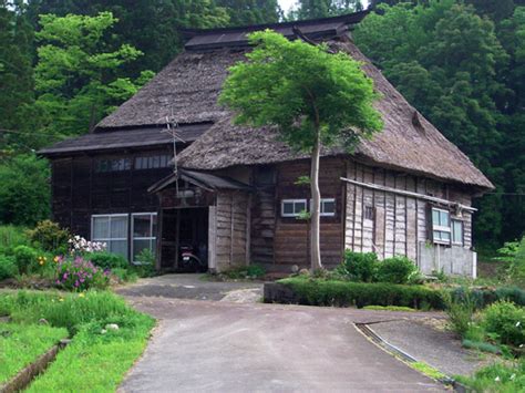 越後のまち並み／荻ノ島集落（新潟県柏崎市高柳町） 2 越後長岡発／建築・風景写真