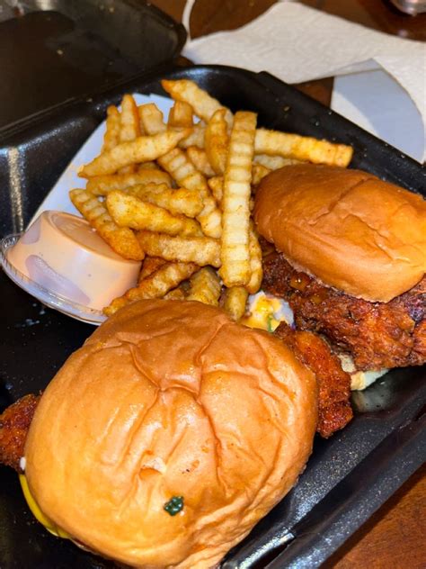 Dave S Hot Chicken