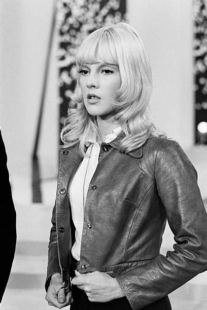 Sylvie Vartan Autrement Images Et Photos Getty Images Johnny