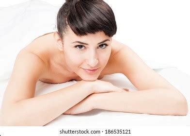 Beautiful Naked Woman Waiting On Massage Stock Photo 186535121 Shutterstock