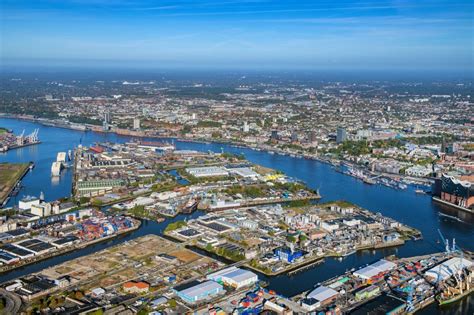 Luftbild Hamburg Hafenanlagen Am Ufer Des Hafenbeckens Im Stadtteil