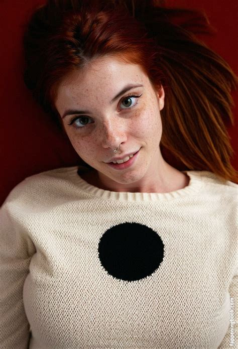 Lucilla Jiggly Nude OnlyFans Leaks Fappening FappeningBook