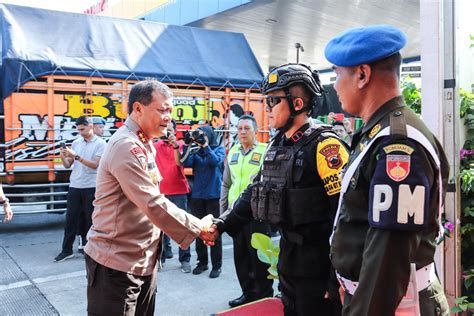 Amankan Mudik Nataru Kapolda Jateng Cek Kesiapan Pos Terpadu Tol