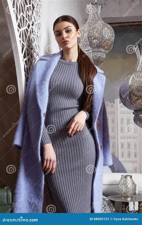 Beautiful Woman Brunette Hair East Style Arabic Morocco Stock Image Image Of Businesswoman