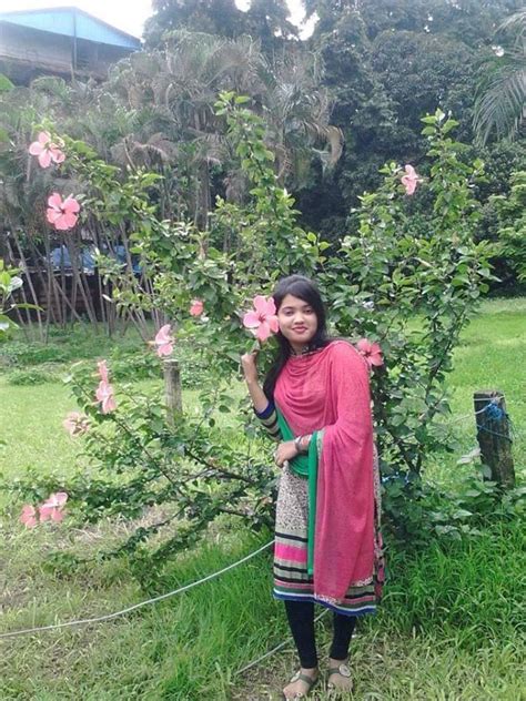 Bangladeshi School Girl Sex Video