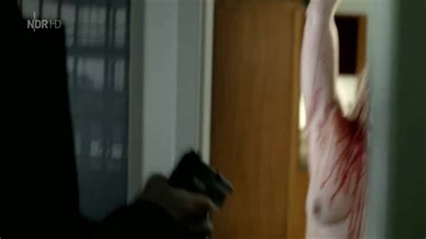 Naked Gunda Ebert In Blutadler