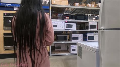 Lola Delarosa Fucking Myself W Tools At The Store Public Cambro Nude