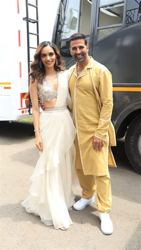 Manushi Chhillar Addresses The 30 Year Age Gap With Akshay Kumar And