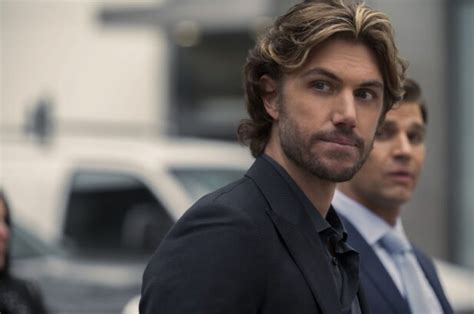 Adam Demos Alors C Tait Son P Nis Ou Pas Dans La S Rie Sex Life On Cl T Le D Bat Une