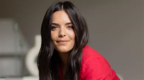 Olympia Valance On Changing Sex Education Ivf Battle Netflix And Ten