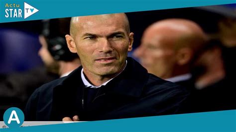 Il aime soccuper de sa petite fille Zinédine Zidane prend à