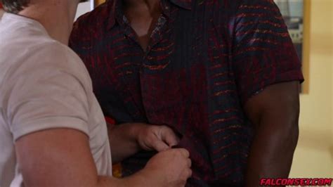 Dan Saxon Gets Fucked By Muscular Stud DeAngelo Jackson Gay Porn VioletCho