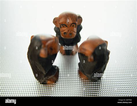 Three wise monkeys, sculpture Stock Photo - Alamy