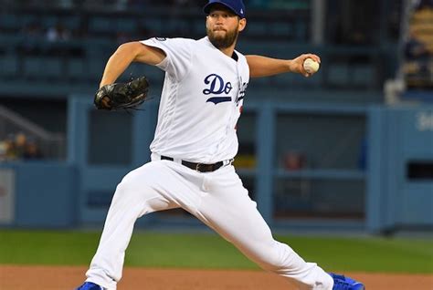 Dodgers Preview Clayton Kershaw Faces Giants On Bobblehead Night At