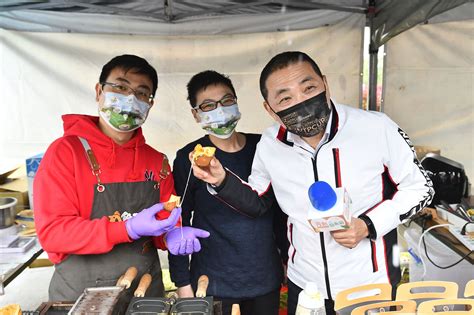 市政新聞 五股夏綠地青創藝術節開展 侯友宜邀青創團隊在夏綠地揮灑創意 新北市政府