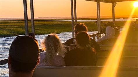 Chincoteague Crucero En Barco Al Atardecer Por La Isla De Assateague