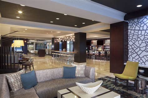 Experience Luxury and Comfort at Dallas Marriott Suites Medical/Market ...