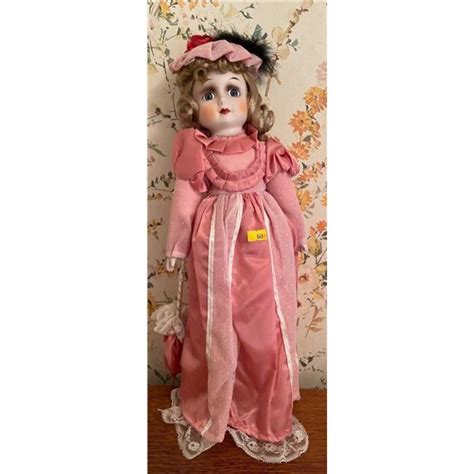 Vintage Porcelin Doll With Pink Dress And Blue Eyes 18hx8w