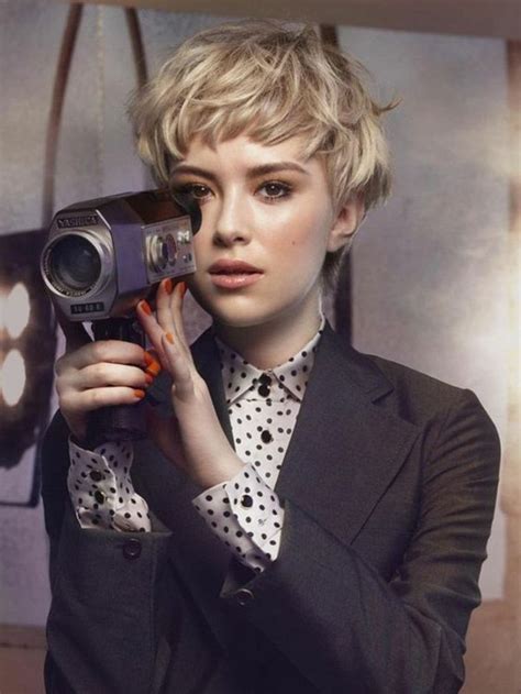 COIFFURE idées de coupe courte blonde tendance pour vous inspirer Designmag fr