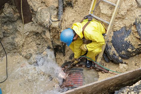 Persiste Emergencia Por Da O Acuacar Suministra Agua Con Carrotanques