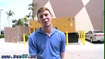 Chico Gay Sexo Clip Bareback Culo Fuertes En El Baitbus XVIDEOS