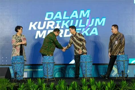 Kolaborasi Lintas Kementerian Meluncurkan Perangkat Ajar Dengan Materi