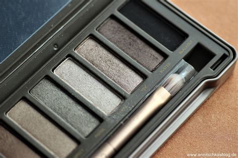 Review Urban Decay Der Klassiker NAKED 2 Lidschatten Palette