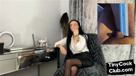 Classy CFNM Babe Mocking Pictures Of Losers Small Cocks