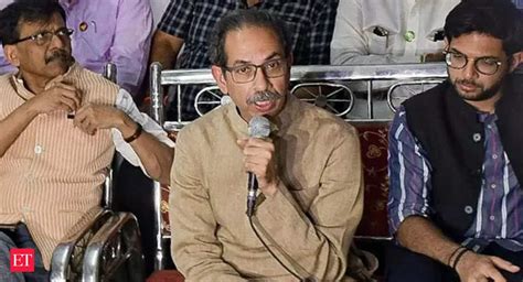 Uddhav Thackeray Delhi Hc Issues Summons To Uddhav Thackeray Sanjay