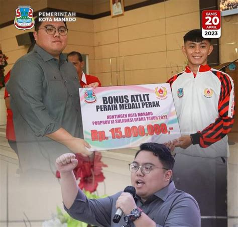 Ketua Umum Koni Manado Serahkan Bonus Atlet Peraih Medali Porprov 2022