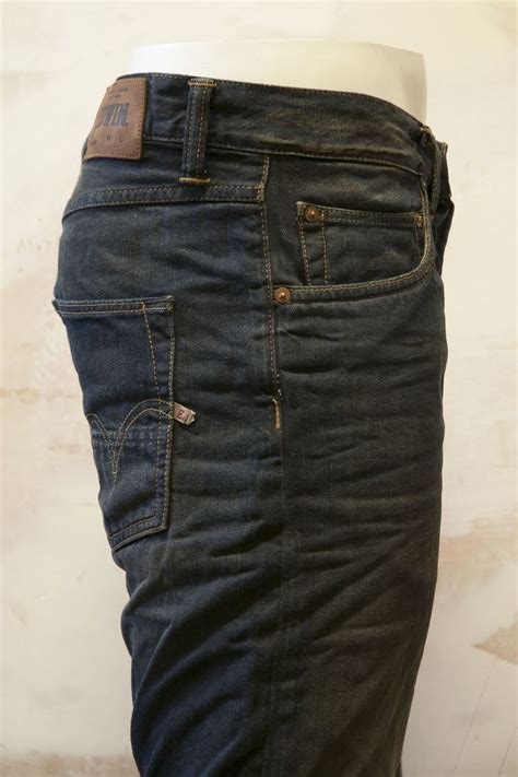RAW DENIM BUYING GUIDE - Miss Rich